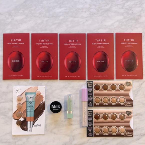 Base Makeup Bundle (samples & full-sizes) - Picture 1 of 3